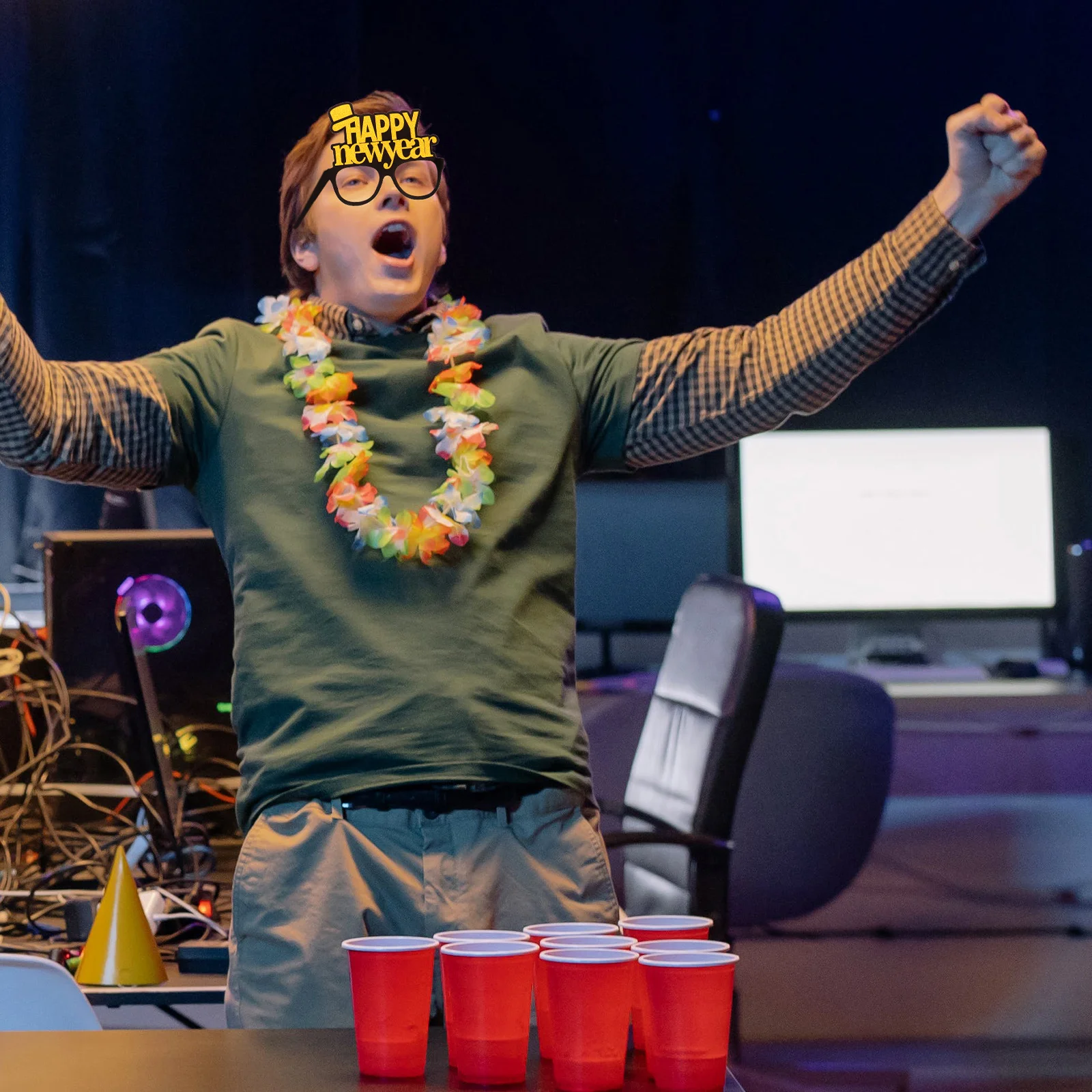 

6Pcs 2024 New Year Party Glasses Photo Props Funny Eyewear Festival Decor New Year Paper Glasses 2024 Eyeglasses