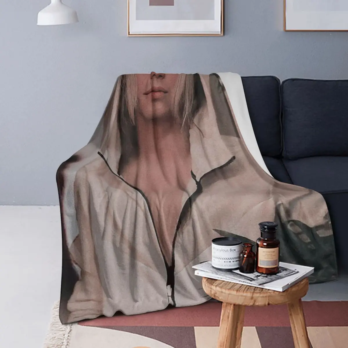 

Alice In Borderland - Chishiya Blankets Soft Warm Flannel Throw Blanket Bedspread for Bed Living room Picnic Travel Home Couch