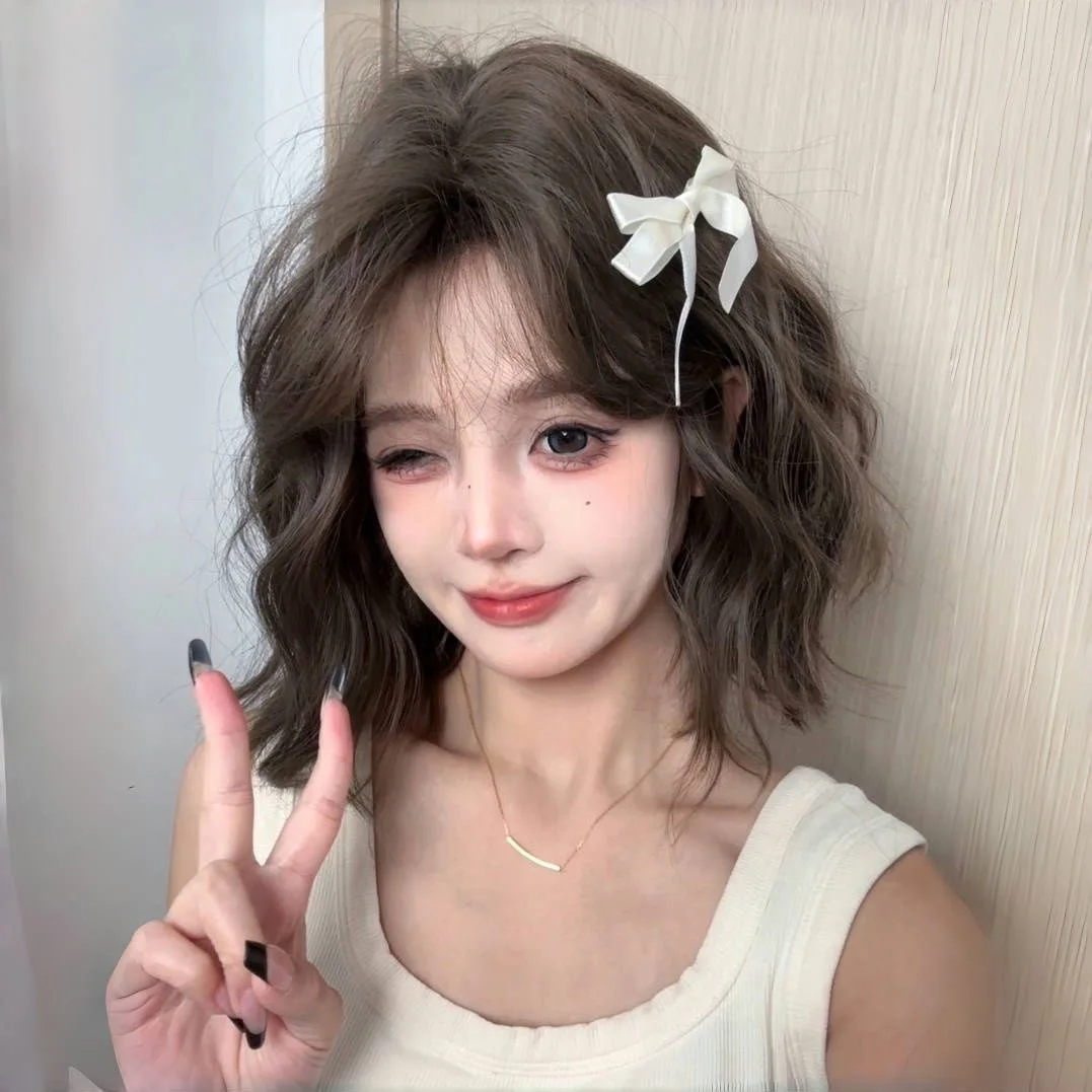 

Женский синтетический короткий вьющийся парик с естественной волной, боб, парики на всю голову для повседневной вечеринки, косплей, модный парик