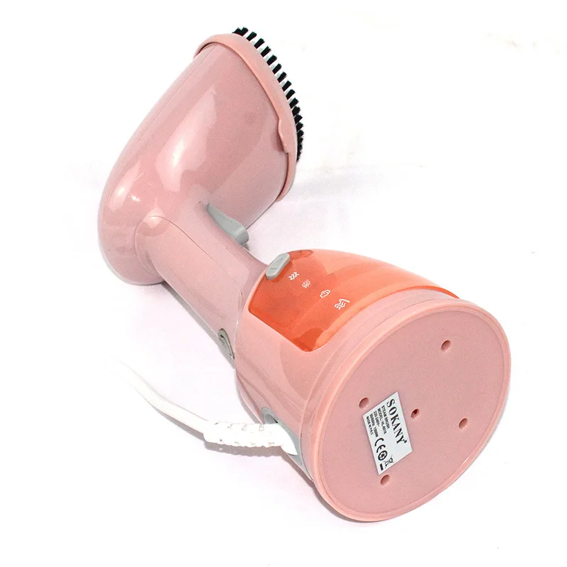 เตารีดไอน้ำมือถือแบบพกพาสำหรับเสื้อผ้าไอน้ำเทอร์โบ1500W ดีไซน์แบบพกพาไอน้ำทะลุทะลุทะลวงที่แข็งแกร่ง