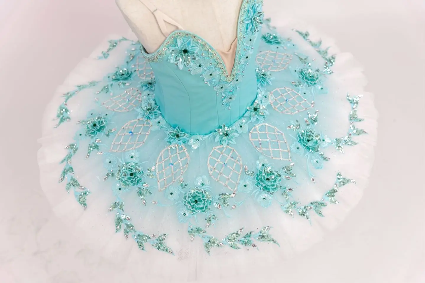 Custom professional tutu dress Sleeping Beauty costume Swan Lake performance costume