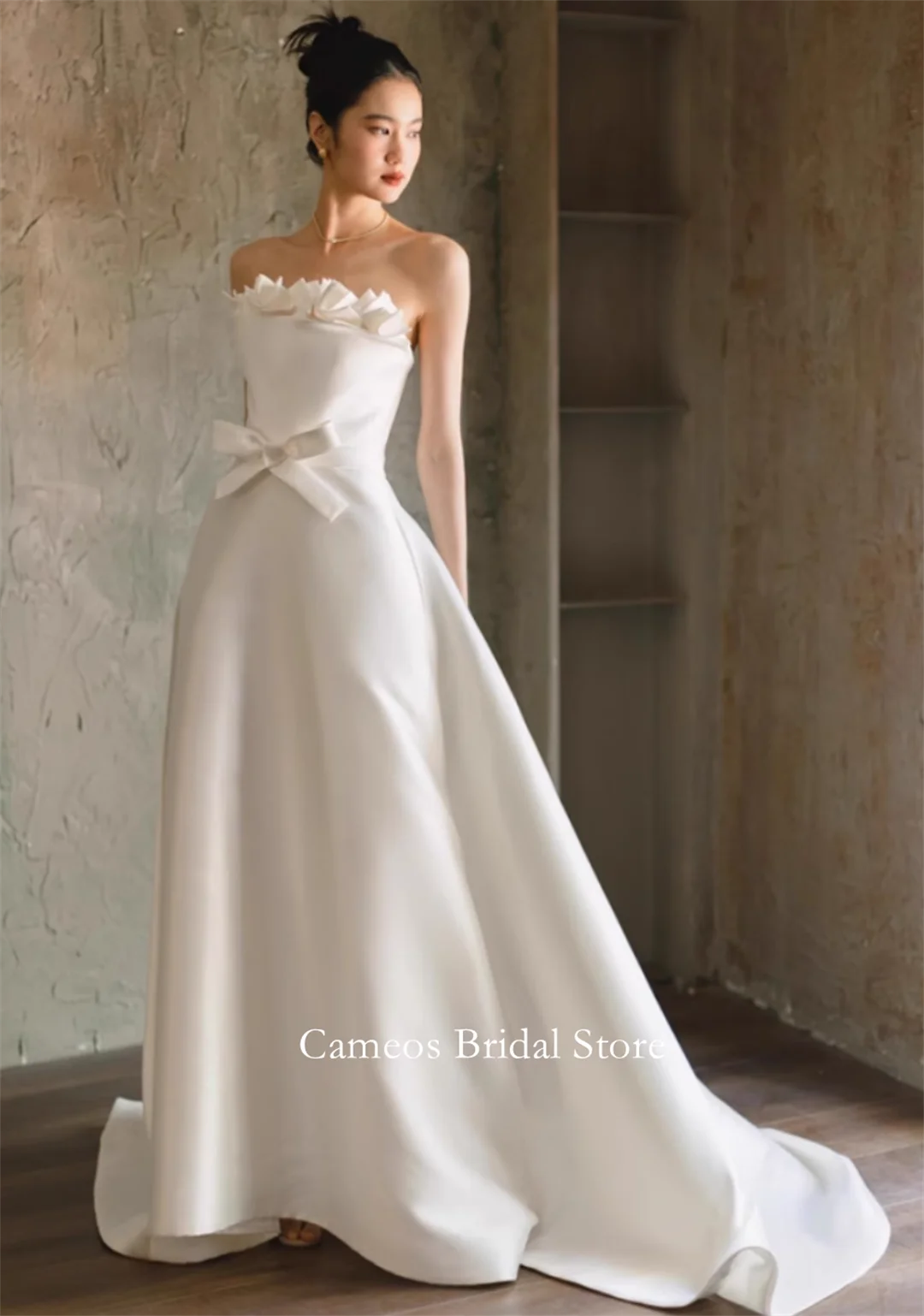 

SONDR Customized Wedding Dresses Sleeveless Ivory Strapless Korea Satin Ruffles A-Line Brides Gowns Women Bridal Dresses