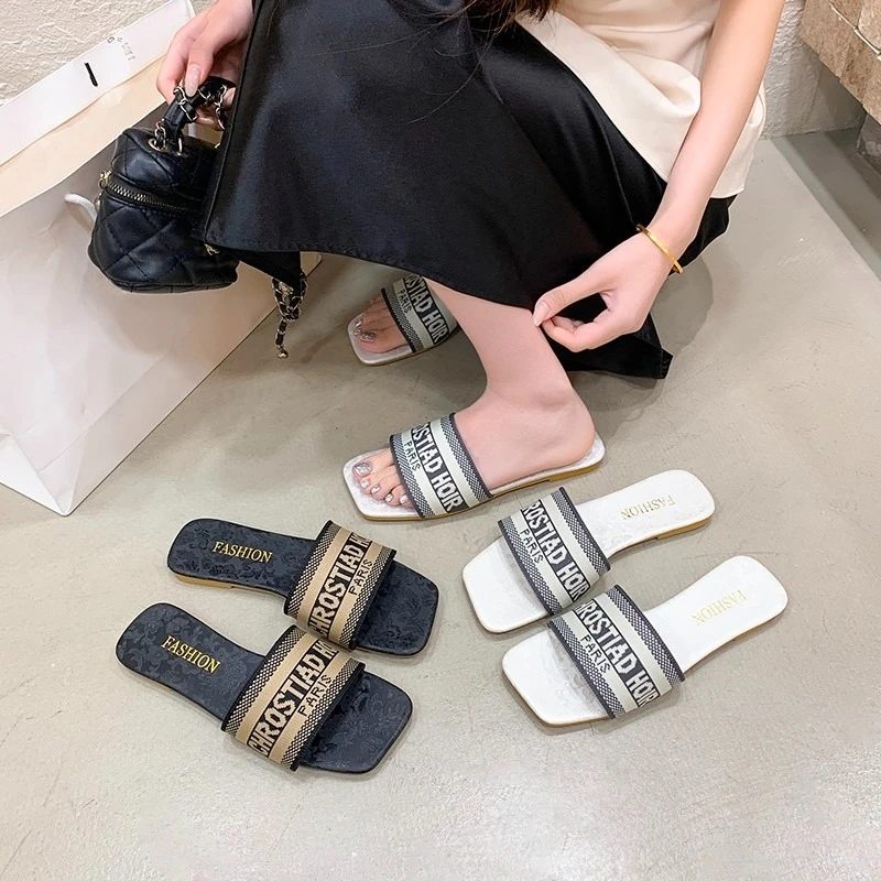 

Летние элегантные и сексуальные простые туфли на плоской подошве, повседневная обувь, модные, самые продаваемые, новые, удобные, больших размеров, женские шлепанцы
