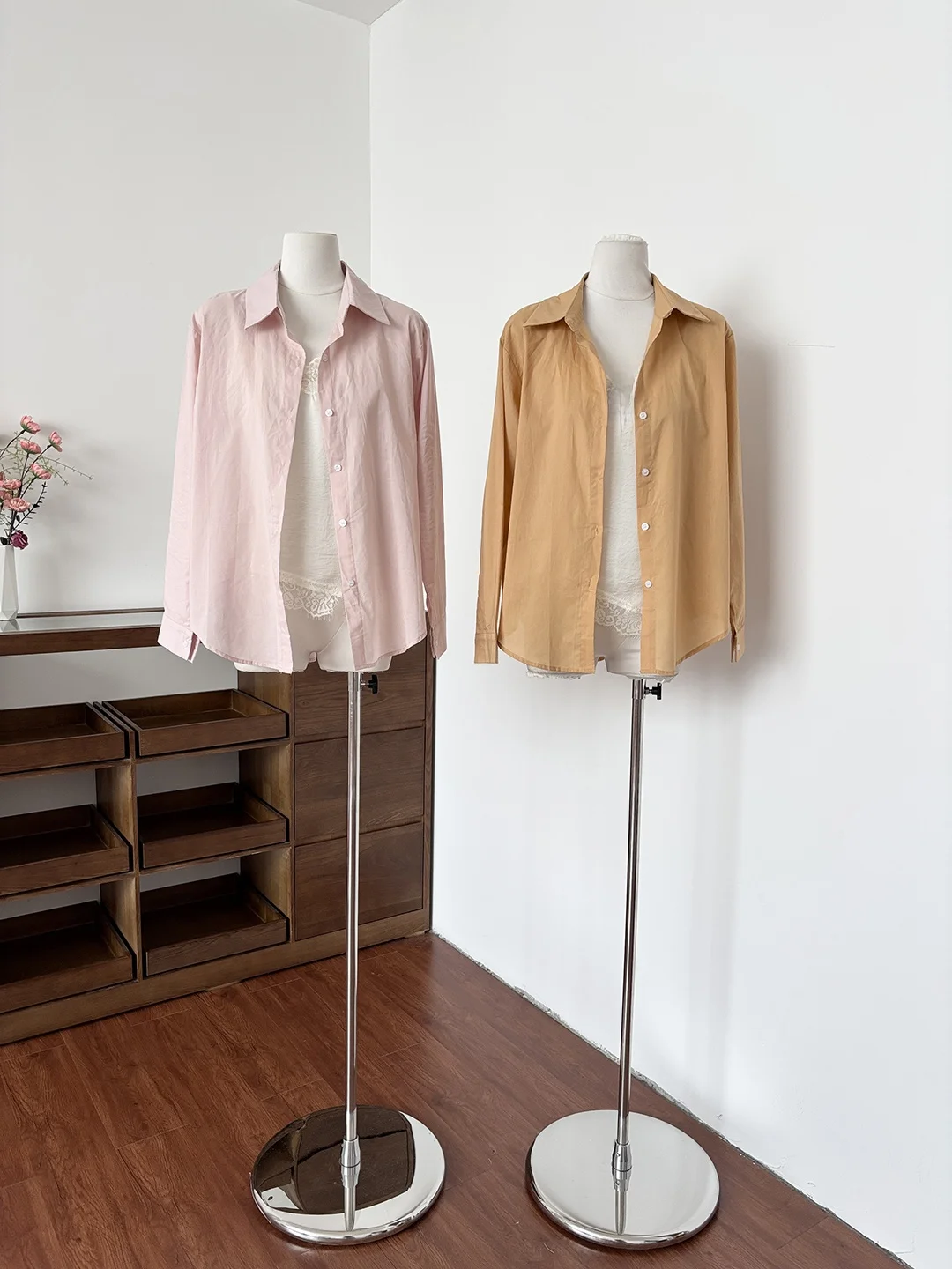 

Весна-Лето 2026: Повседневная блузка в корейском стиле с длинным рукавом и кружевной отделкой, универсальный женский модный комплект из полиэфирного волокна