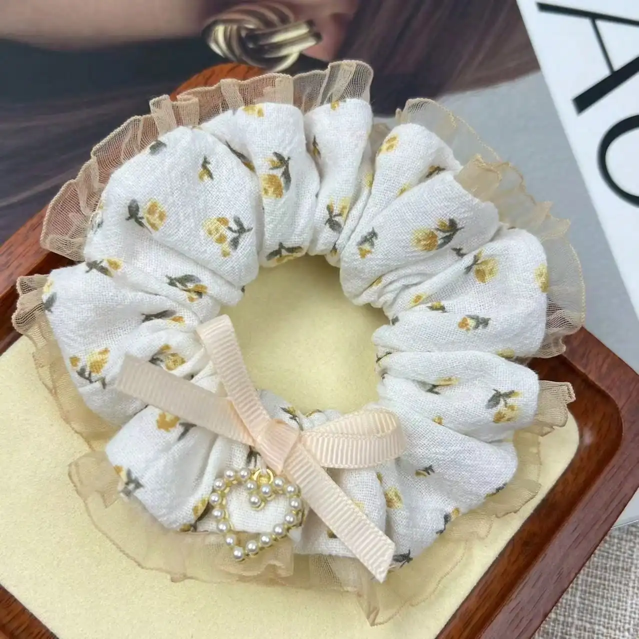 

1pc New Handmade Floral Hair Tie, Cute Lace-Style Korean Girl Hair Rope, Hair Accessory