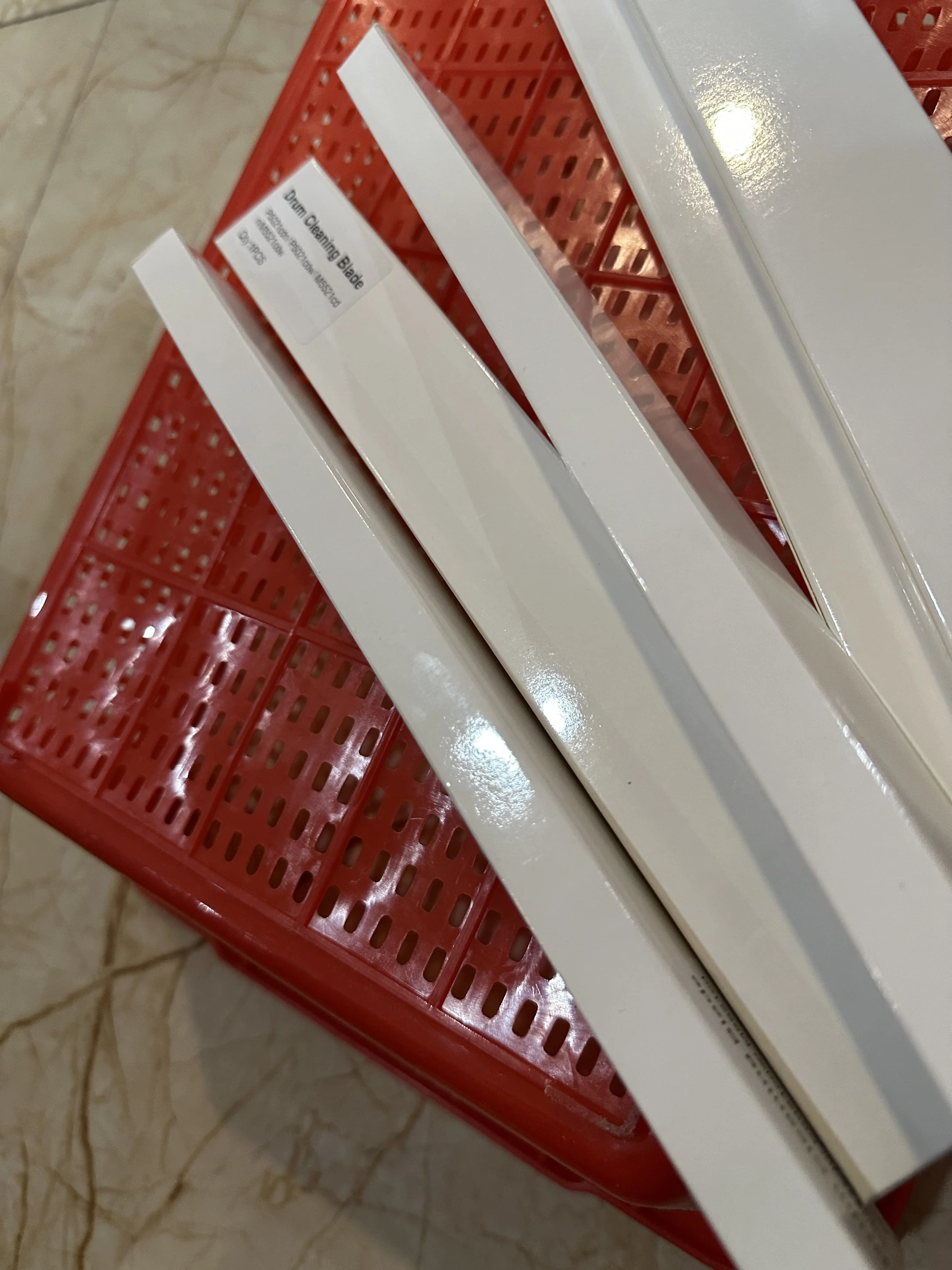 

1 шт. 302R793070 TR-5230 лезвие для очистки переносной ленты для KYOCERA ECOSYS P5021 P5026 M5521 M5526