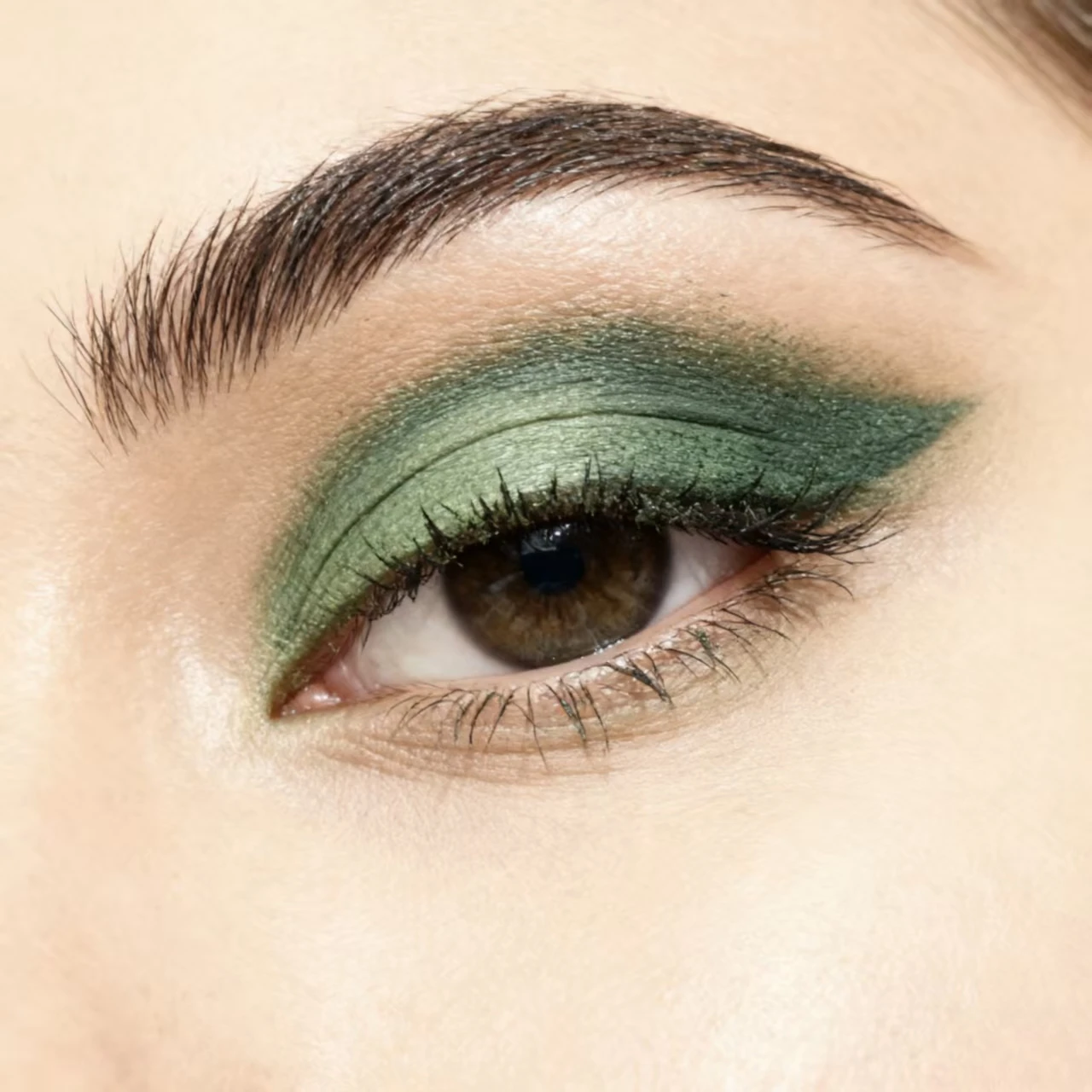 جليتر تفتيح، جليتر عالي اللمعان للجسم، لامع للعين، مناسب للنساء، مستلزمات العطلات