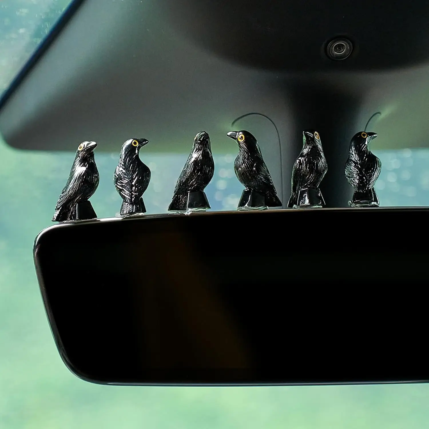 

Horror Raven Car Dash Decorations, Goth Rear View Mirror Ornament, Interior Accessories for Home Office