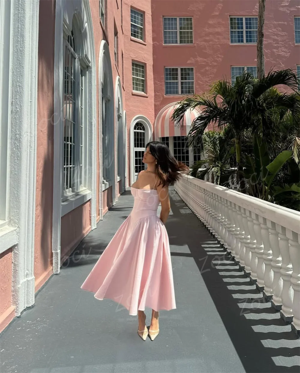 Zoci Baby الوردي الساتان ألف خط فساتين لحضور الحفلات الموسيقية مخصصة السباغيتي الأشرطة الزفاف مساء فستان المرأة مناسبة خاصة رداء حفلات