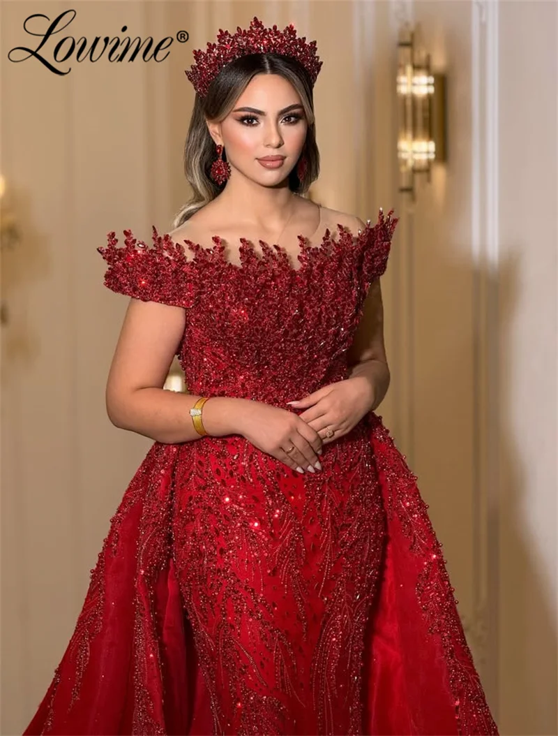 

Elegant Red Evening Dress Dubai Arabic Party Gowns Customized Off The Shoulder Mermaid Prom Dresses With Overskirt Crystals Robe