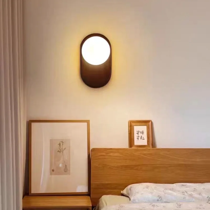 Minimalist Solid Wood Bedroom Wall Light Simple Living Room Hallway Retro Simple Study Bed Lamp G9 Light Source