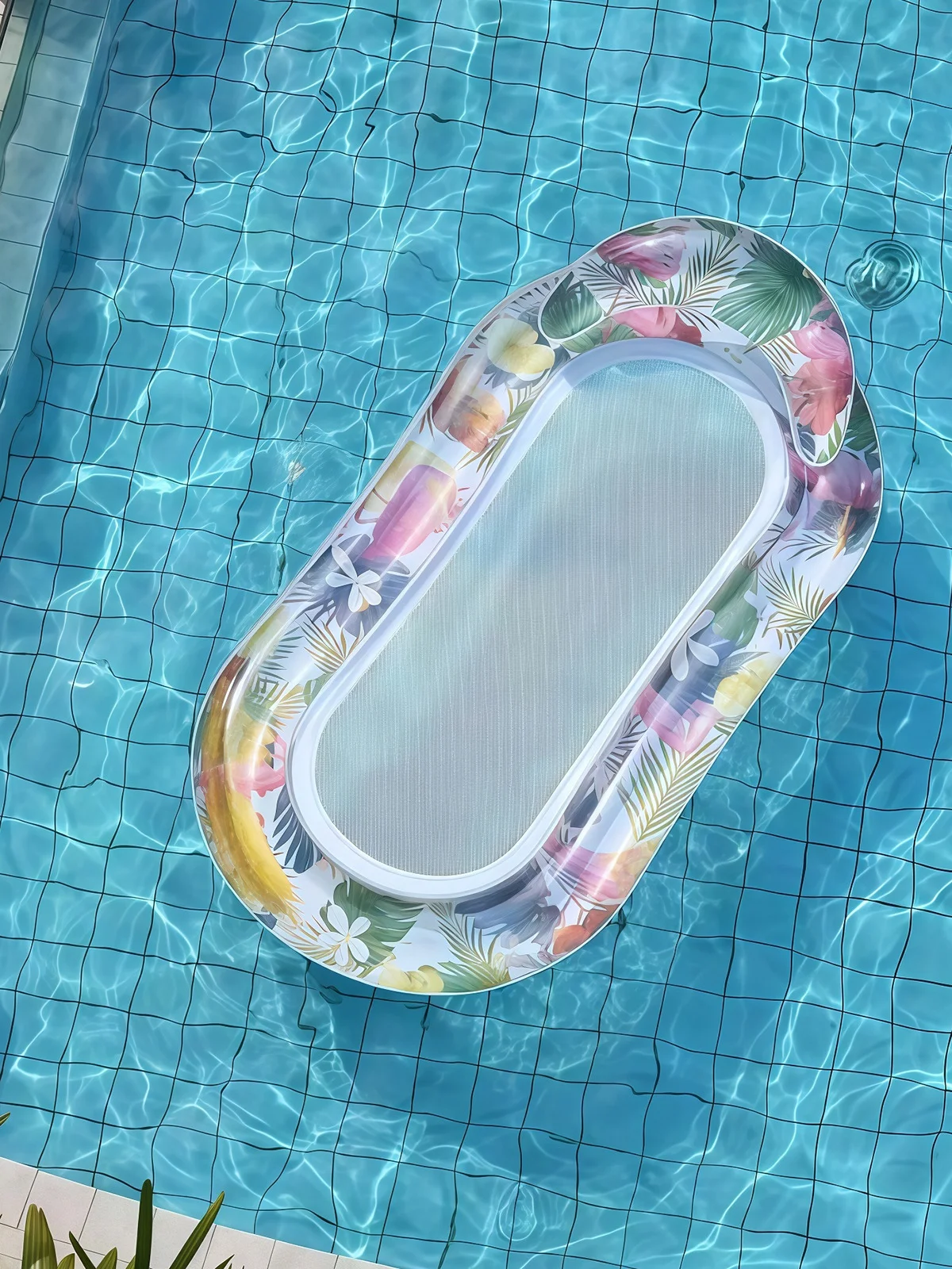 Thumbnail 3 - #2 Best Inflatable Pool Floats to Buy In 2026