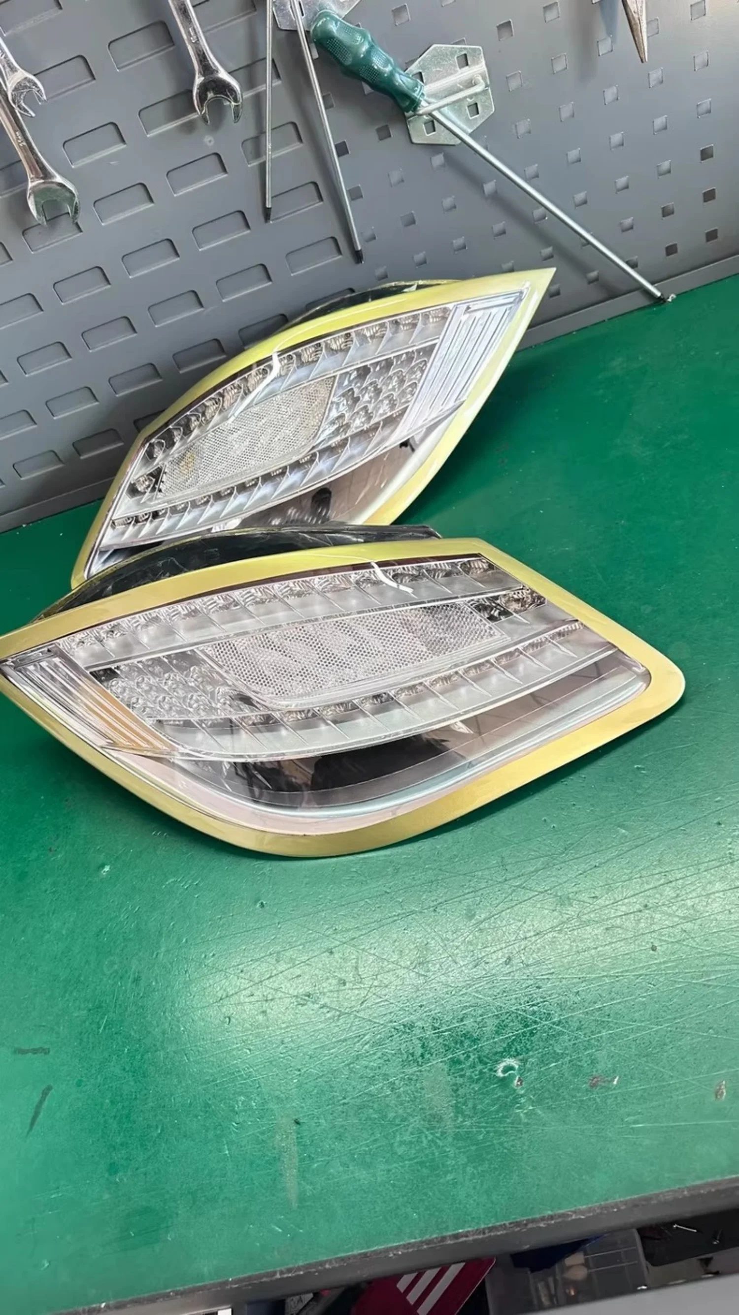 Car LED Tail Light for Porsche 987.2 modified taillight Brake Driving Reversing Lamp Turn Signal