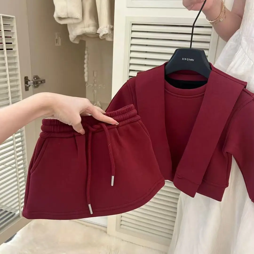 

Плюшевый комплект принцессы для девочек, осень/зима 2026, новый рождественский комплект, детская красная детская шаль, комплект из трех предметов