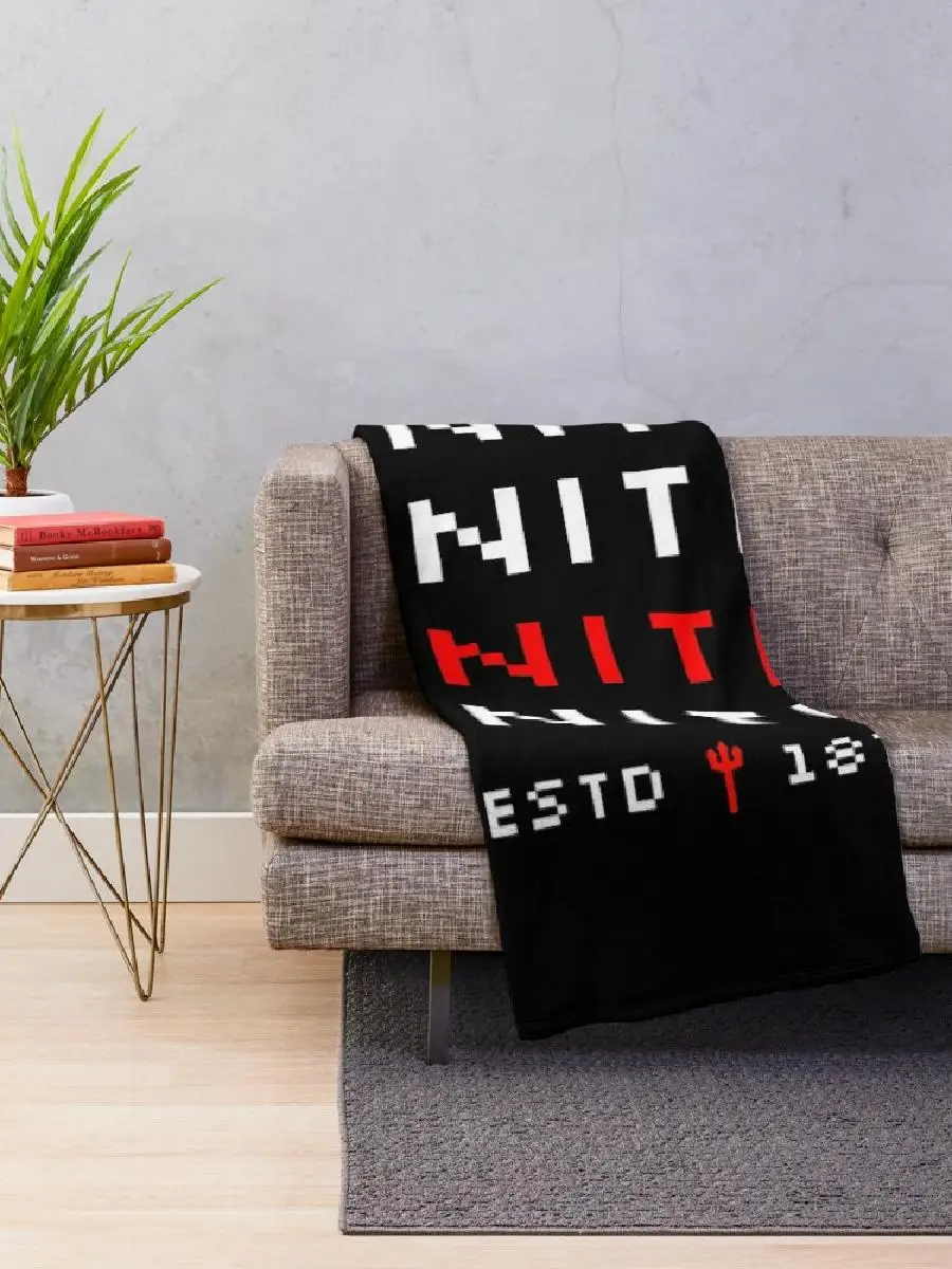 Manchester United FC Throw Blanket  Show Your Team Spirit with This Cozy and Stylish Home Textile