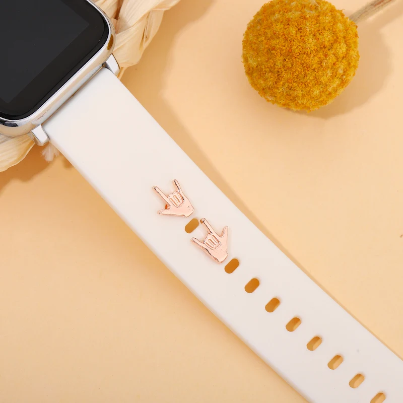 Apple için Watchband dekoratif Charms kayış Hip Hop jest Metal Charm Iwatch spor bilezik için komik parmak takı Charm