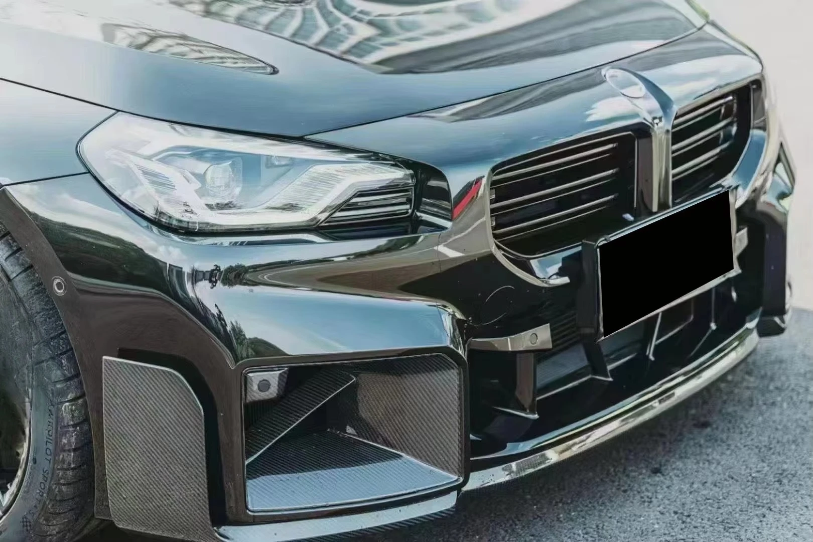 New for M2 G87 Dry Carbon Fiber Small Bumper Body Kit with Exhaust Cut-Outs Bolt-On Installation Universal Fitment