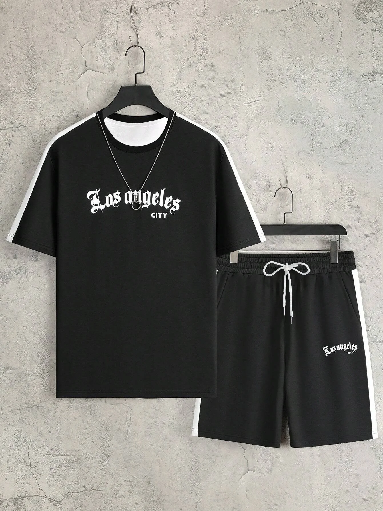 

Summer Men's Gothic Letter Printed Comfortable Breathable Round Neck T-shirt Drawstring Shorts Set Outdoor Casual Two Piece Set