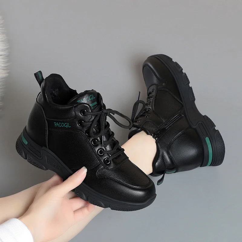 Fashion Women Casual Shoes New Winter Warm Plus Velvet Black Ankle Shoes Thick-Soled Soft Cotton Sneakers Mother Boots Outdoor
