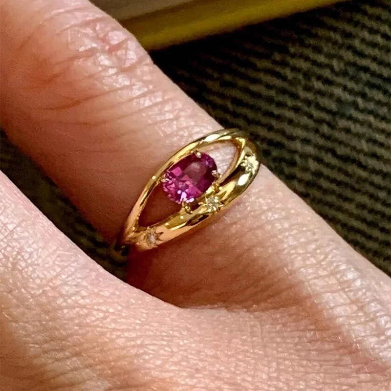 Anillos retro con diseño de estrella octogonal y puntos brillantes para mujer, anillo hueco de rubí de alta calidad, joyería minimalista para banquetes y fiestas, regalo.