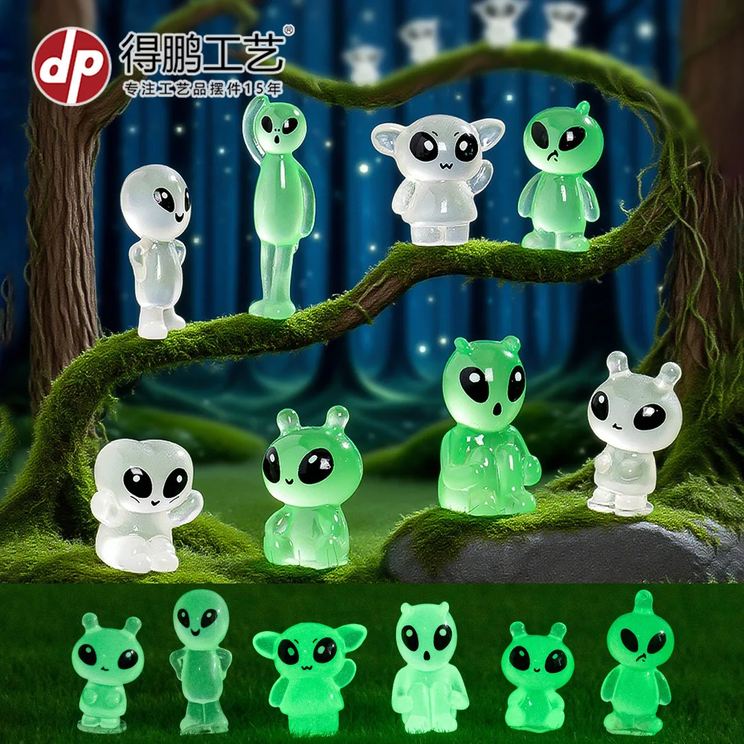 Juego de 8 Figuras de Gatos Alienígenas Verdes, Miniaturas Decorativas para Escritorio, Juguetes, Regalos para Niños y Niñas