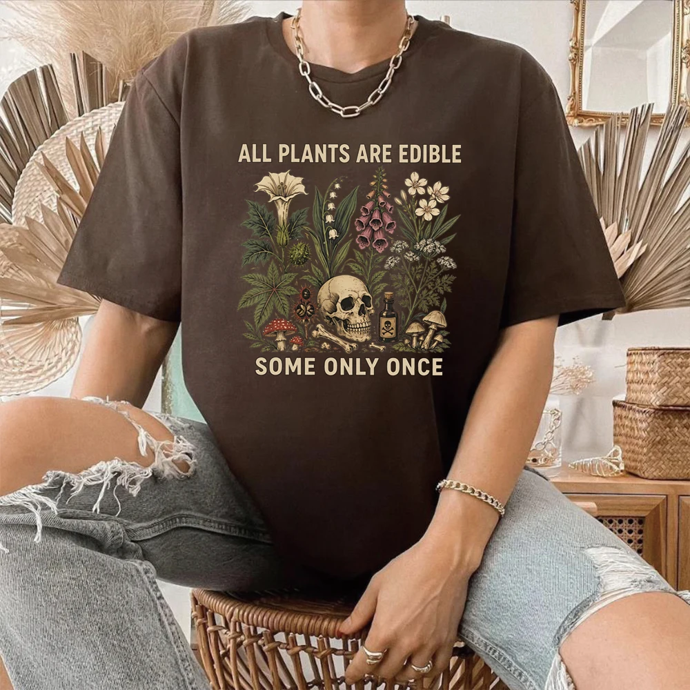 T-Shirt mit Aufschrift „Alle Pflanzen sind essbar, einige nur einmal essbar“, lustiges Garten-T-Shirt, dunkles botanisches Grafik-T-Shirt, Gothic-Shirts für Pflanzenliebhaber, Tops – Detail 8