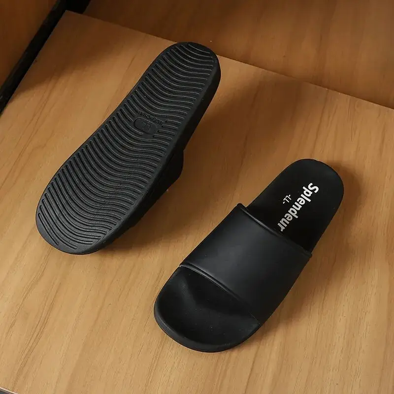 Lightweight Anti-Slip Wear-Resistant Men's Sandals Home Slippers Beach Slippers Soft Bottom Single Strap Slip-On Shoes