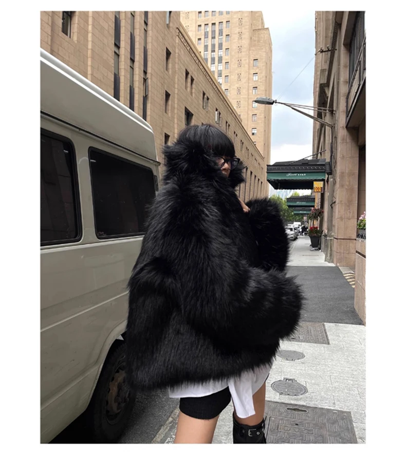 Lautaro Winter Cool Oversized Casual Soft Thick Warm Black Hariy Shaggy Faux Fur Coat Women Turn-down Collar Fluffy Jacket 2023