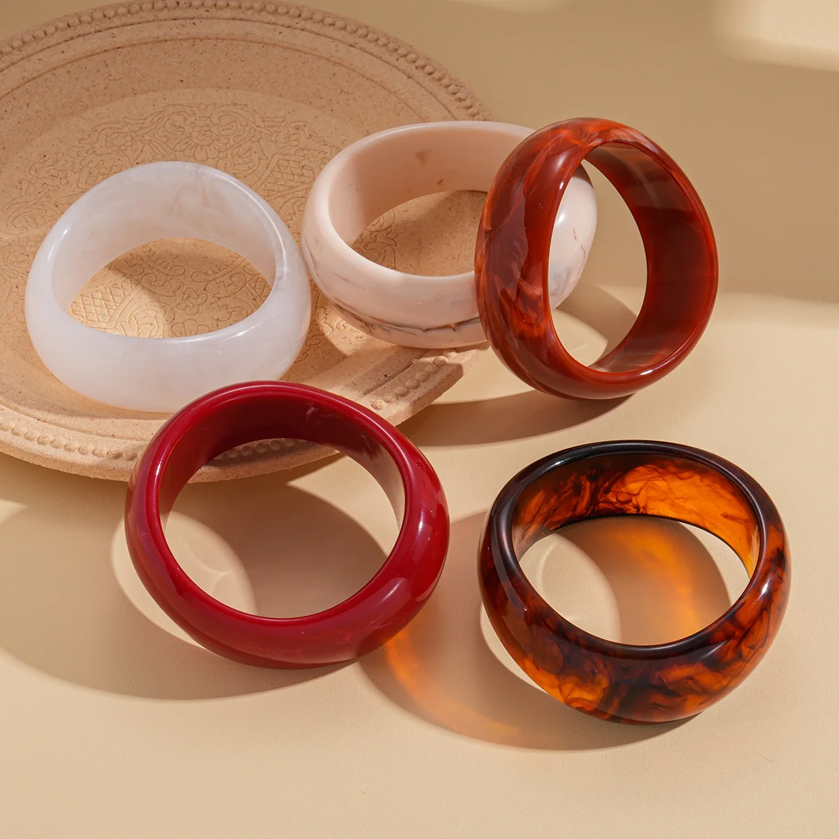 12 Colors Resin Wide Chunky Bangle for Women on Hand Vintage Geometric Stackable Bracelets Bangles Irregular Round Hand Jewelry