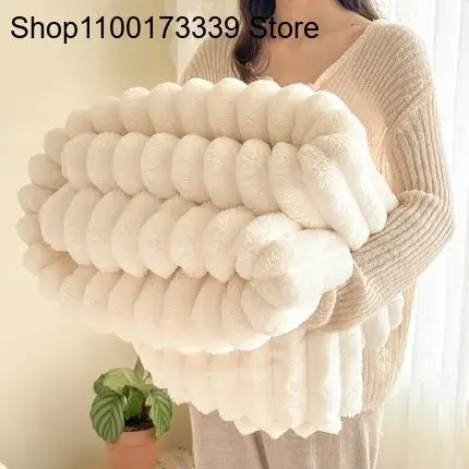 Rabbit Plush Office Nap Coral Plush Blanket Autumn and Winter Thick Bedroom Living Room Air-Conditioning Blanket