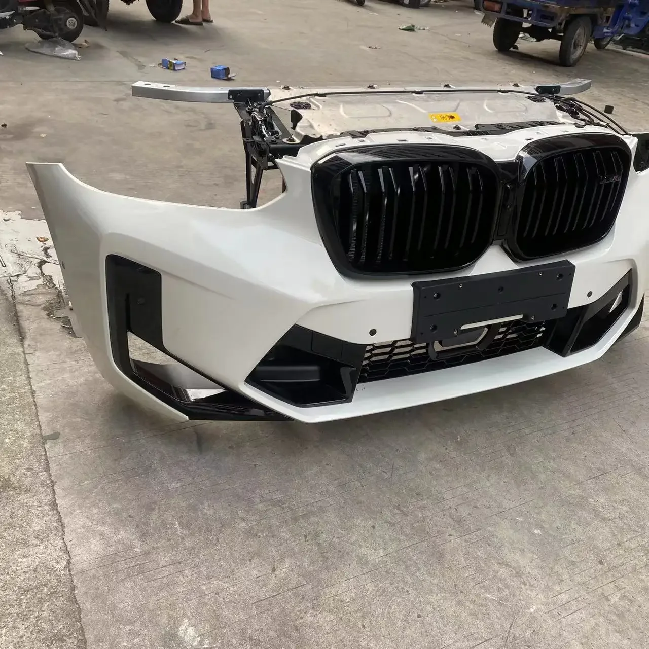 Professional Supplier Car Original Disassembly Car Parts Are Applicable for X3 G01 F87 Front Bumper Car Appearance