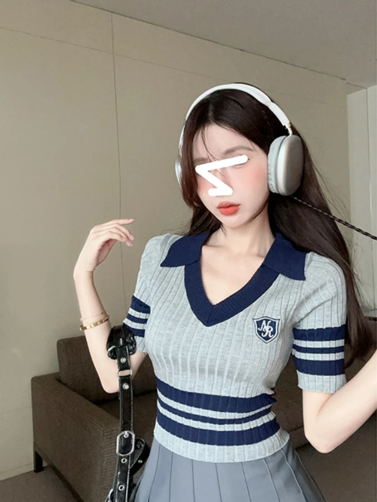 

Sweet And Spicy ort Fit irt Women's Knitted Top Sli Design Summer Korean Sle Commute Faion Tight Knitwear