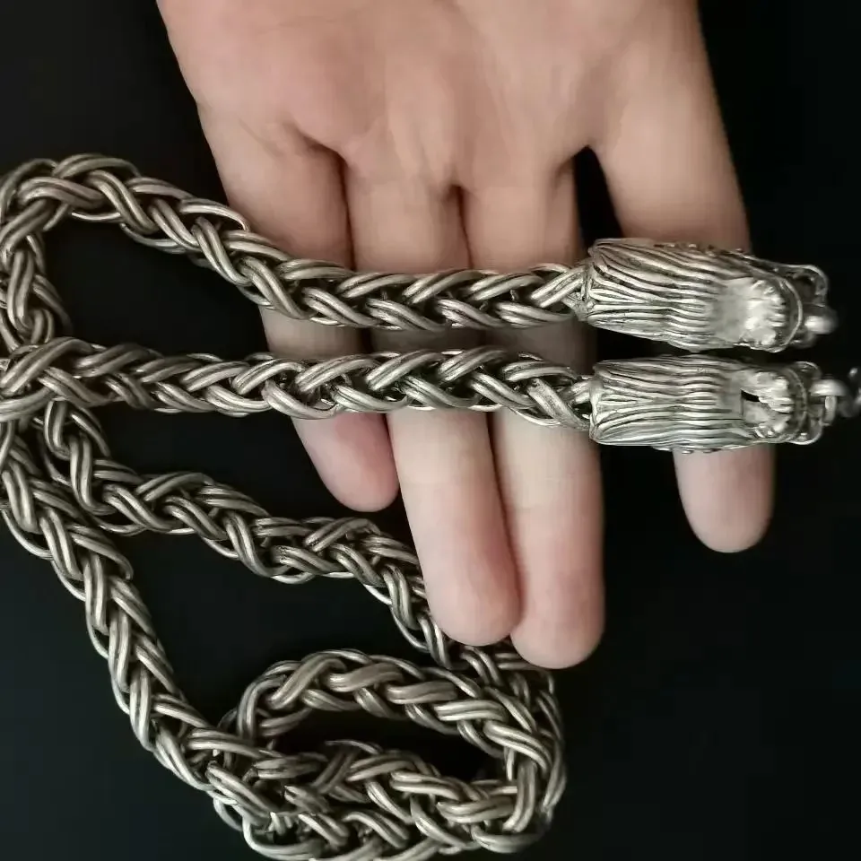 

Old Tibetan Silver Inlaid Faucet Necklace Fashion Vintage Personality Jewelry Exquisite Workmanship Men Women Couple Gift