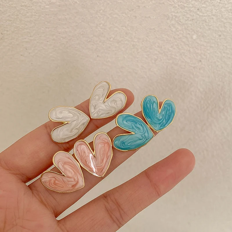 لطيف الكورية القلب وأقراط خمر فاخر بسيط الذهب اللون الحب القرط للنساء مجوهرات الأزياء 2023 هدايا الفتيات الجديدة