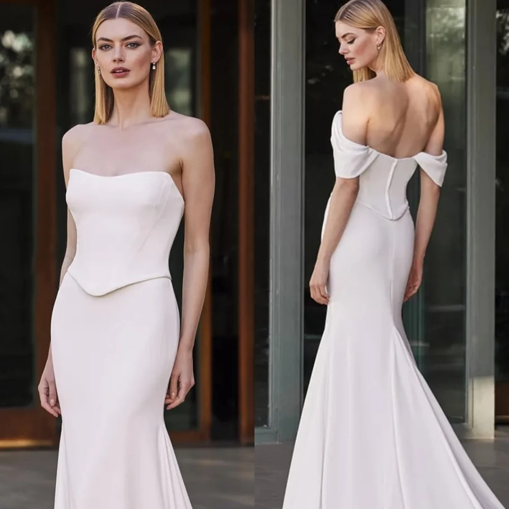 맞춤형 현대 화이트 새틴 웨딩 드레스 기질 Strapless 오프 어깨 짧은 소매 채플 트레인 신부 가운