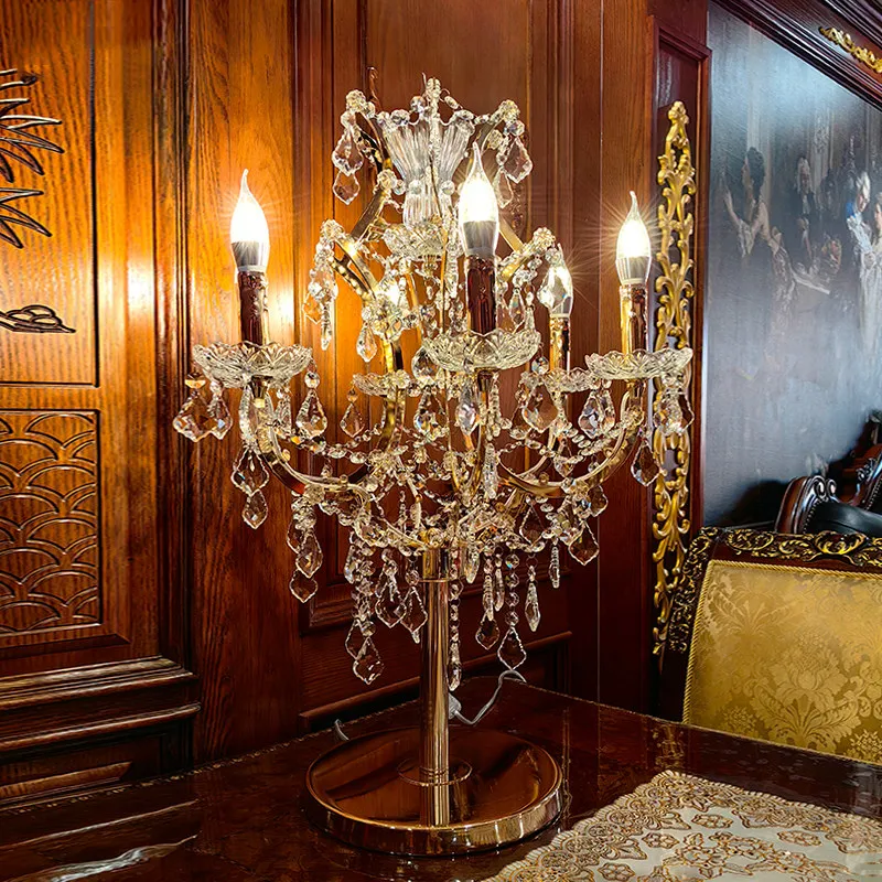 

Style bedroom personalized creative retro Hua atmosphere villa living room light luxury decoration