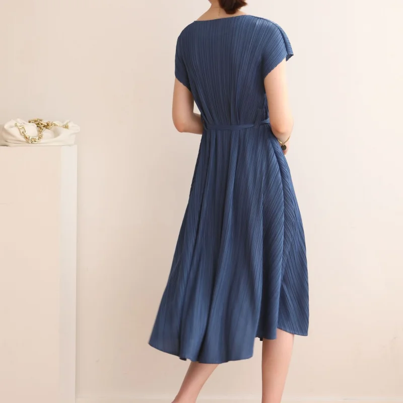 Summer Miyake Noble Quality Pleated Fashion Looks Beautiful First Choice Slim Dress 7937