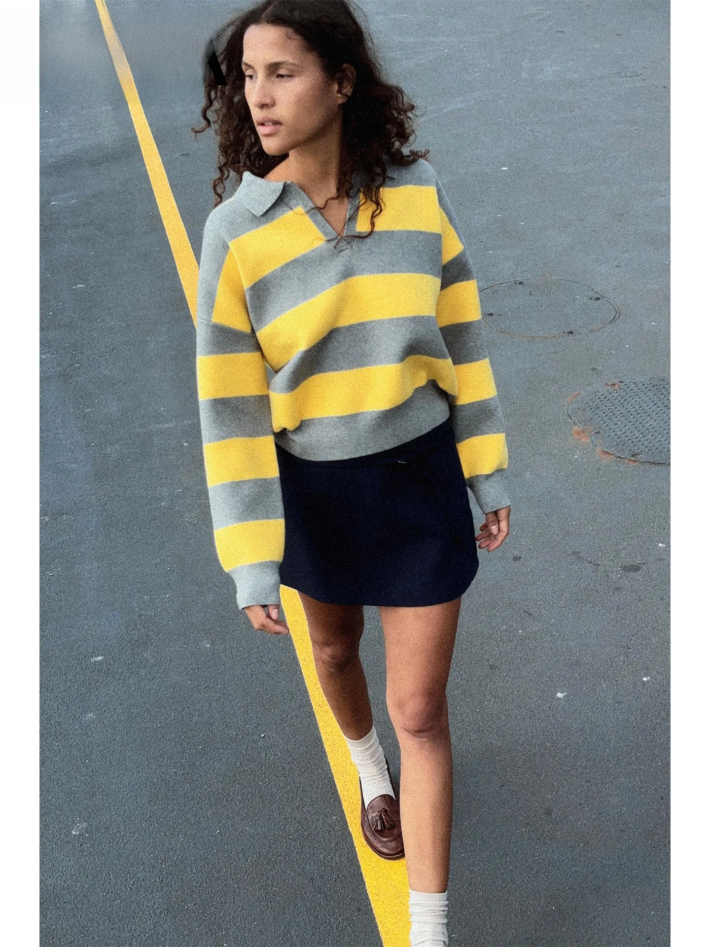 

ZAPRHA 2025 Autumn Faionable Striped Ne Knitted Sweater Women Outerwear High-End Feeling Casual Loose Fit Long Sve