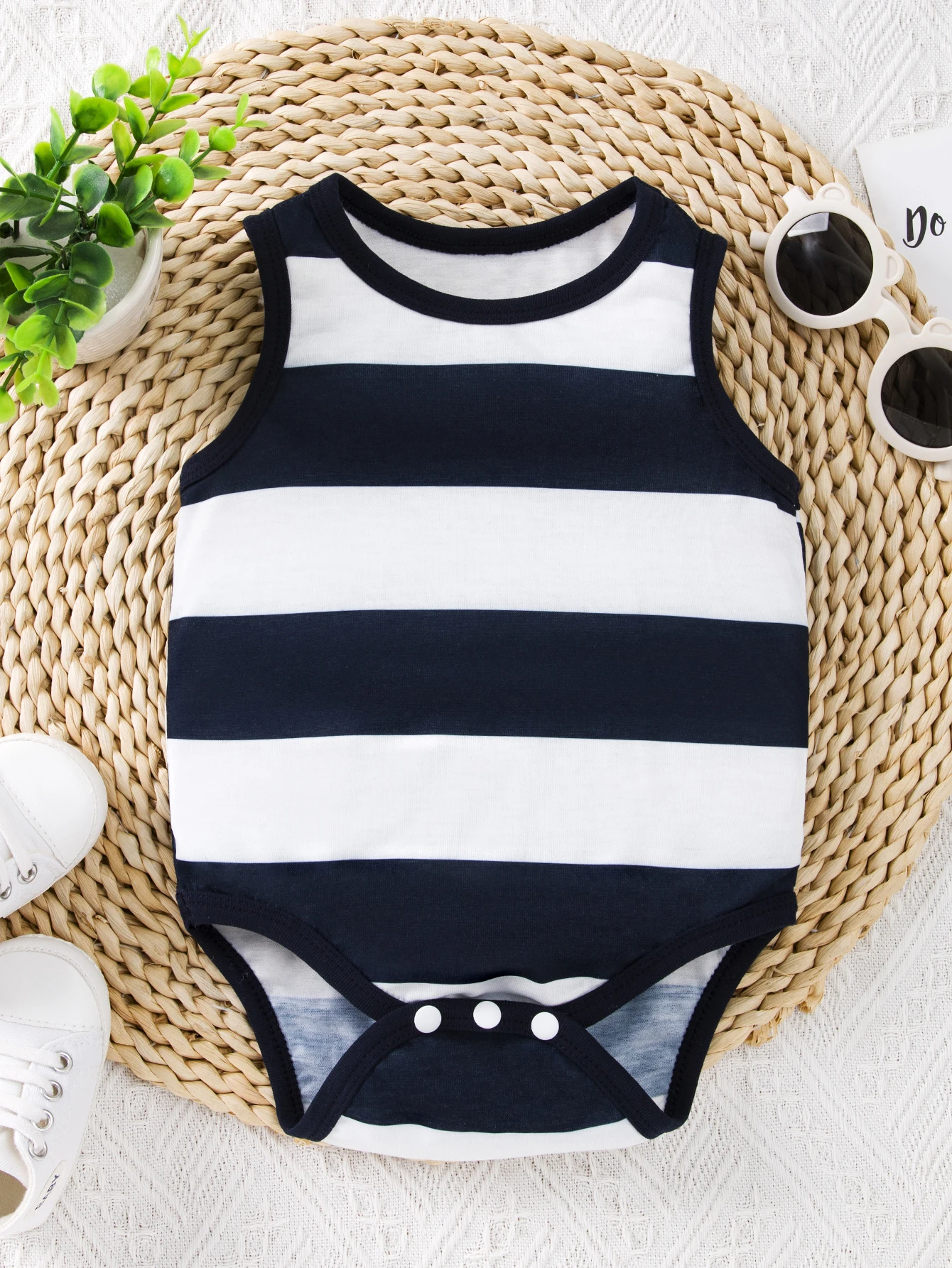 Baby Jungen Frühling Sommer Gestreifter Tanktop-Strampler Overall