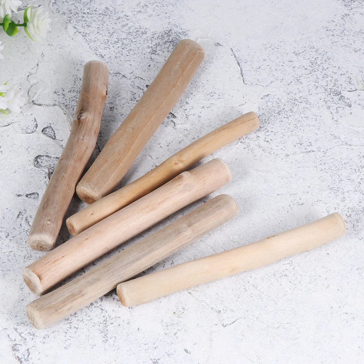 

16 Pcs Mini Natural Wood Blocks for DIY Fish Tank Decorations Christmas Crafts Home Decor Photo Props Art Craft Supplies