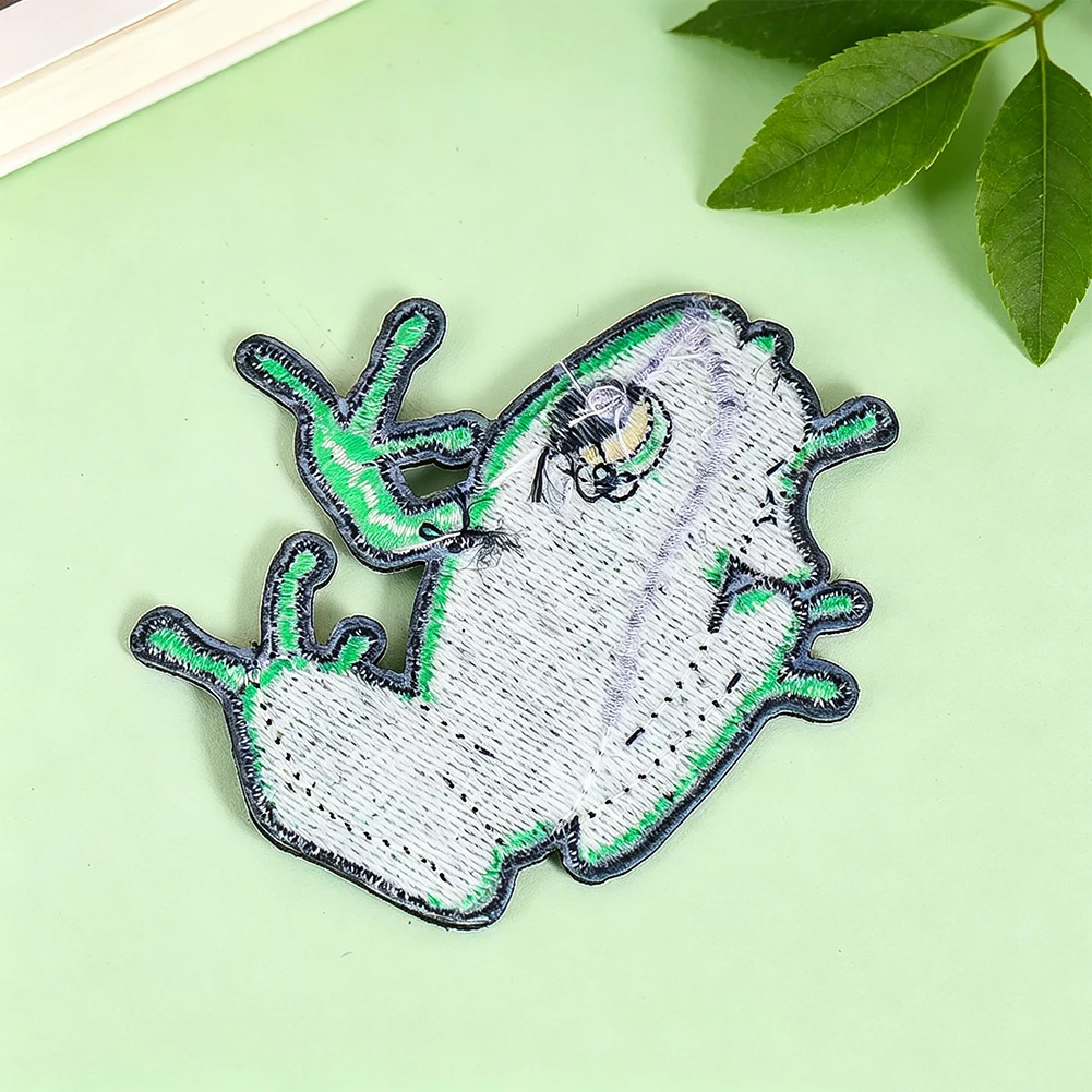 Lustiger grüner Frosch-Stickerei-Aufnäher, niedliche Geste, zum Aufbügeln oder Aufnähen, Applikation für Kleidung, T-Shirt, Hoodie, Jeans, Dekoration – Detail 3