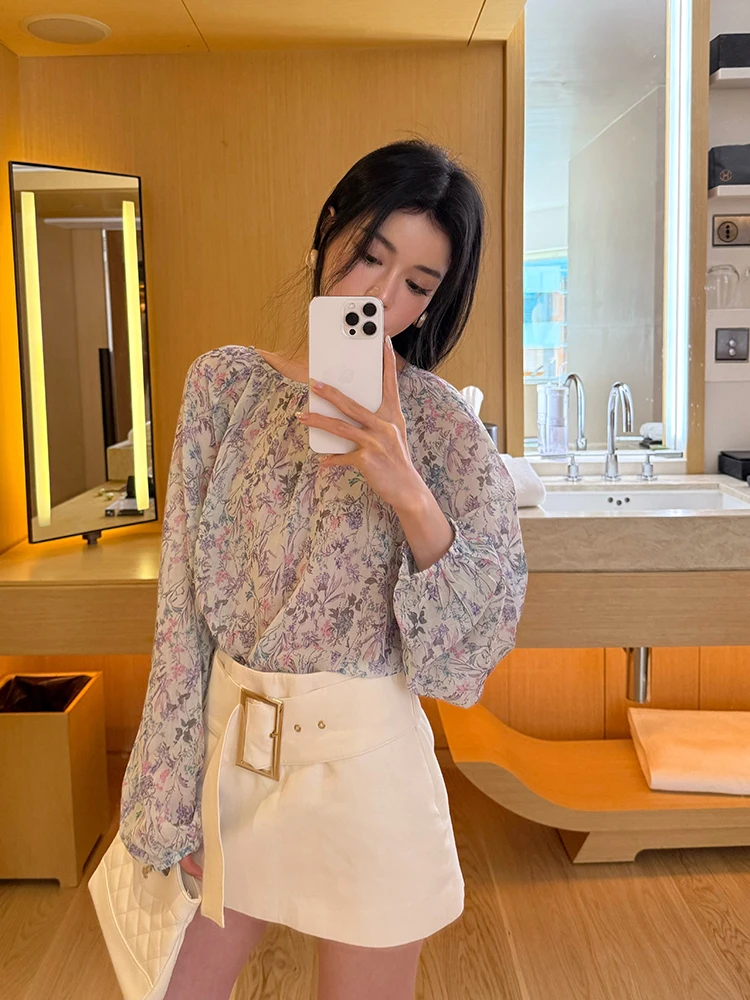 

Легкое летнее платье SMOL Sena Flower House с винтажным цветочным принтом, свободного кроя, с резинкой для волос