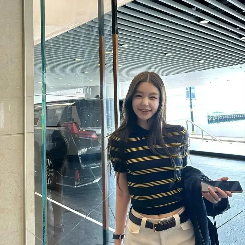 

Korean Style Fashion Elastic Slim Striped Tee Summer Women's Vintage Commute Short Sleeve Casual Knitted T-shirt