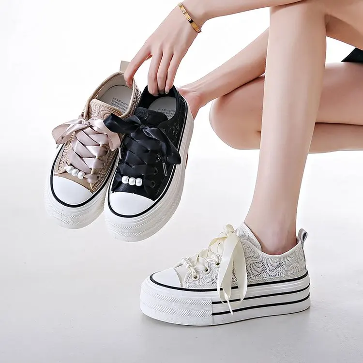 2024 New Breathable Vulcanized Shoes Women Casual Platform Sneakers Summer Thick Bottom Low Top High quality canvas shoes