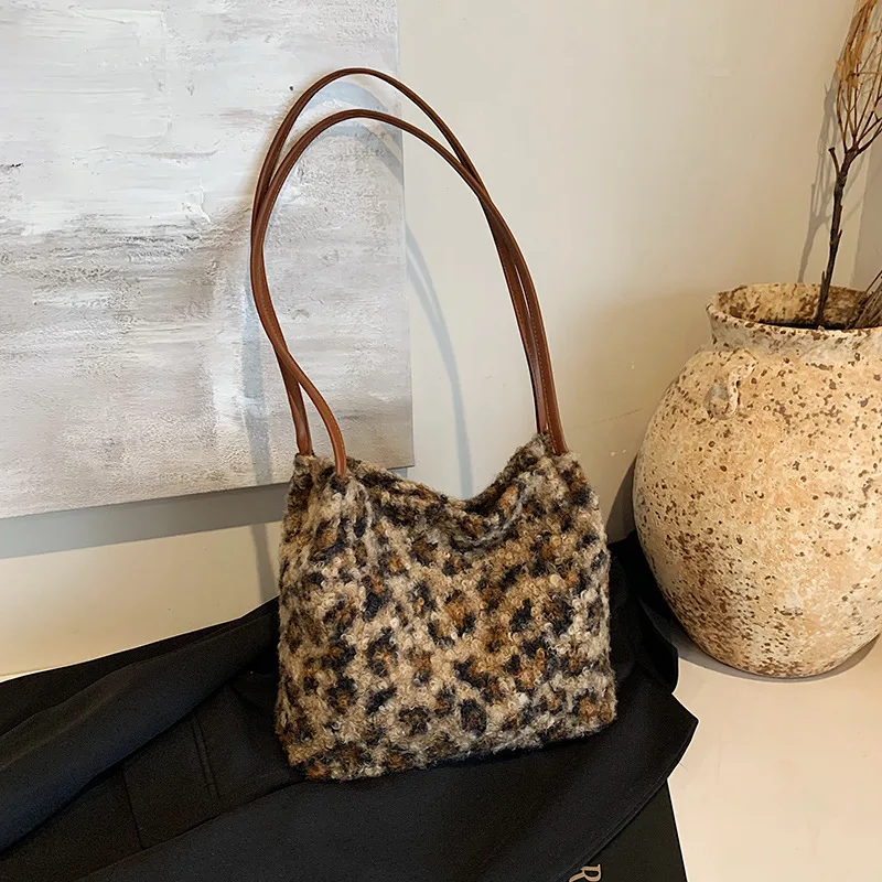 Trendy Leopard Prin… - image