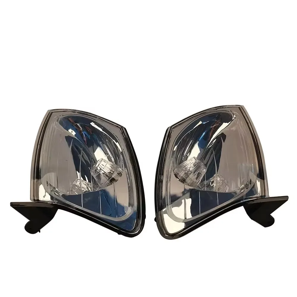 A Pair Front Turn Signal Light For Toyota TOWNACE LITEACE NOAH 1999 2000 2001 2002 CHROME