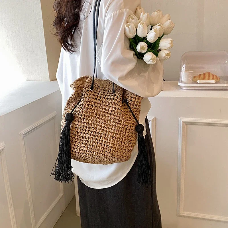 Tassel Knitting High Capacity Fashion Shoulder Bags Hasp Versatile Bucket Handbag 2024 Hot Sale Bags for Women Bolsas De Hombro