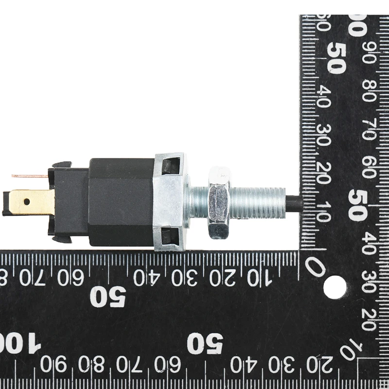 YAOPEI A213720010 A21-3720010 Brake Light Switch for Chery Kimo Tiggo Fora A213720010 A21-3720010