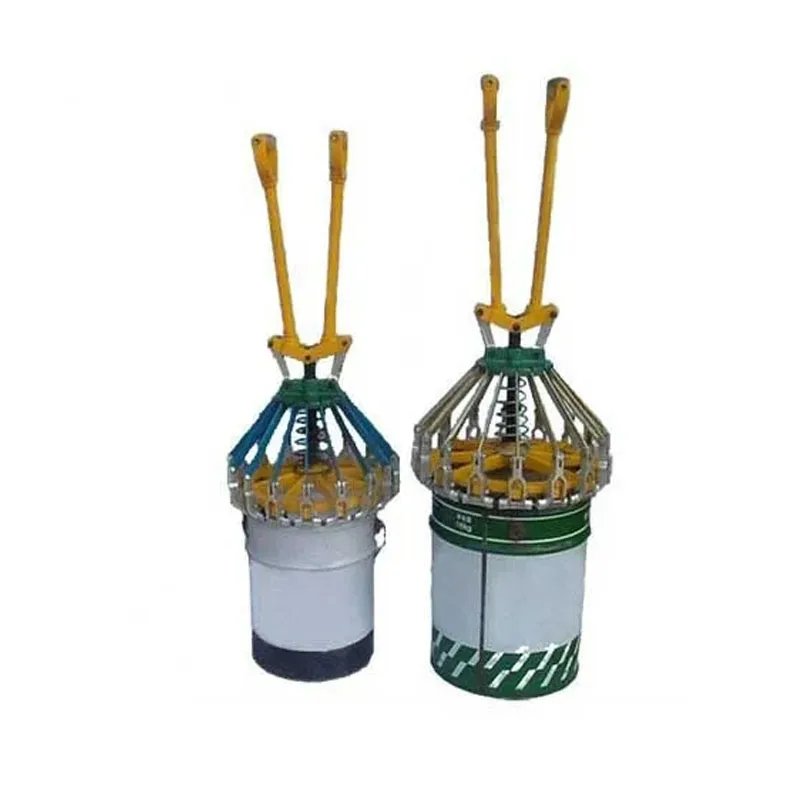 

International universal standards of 18L/20L packaging barrels capping clamp coating metal barrels of manual sealing machine