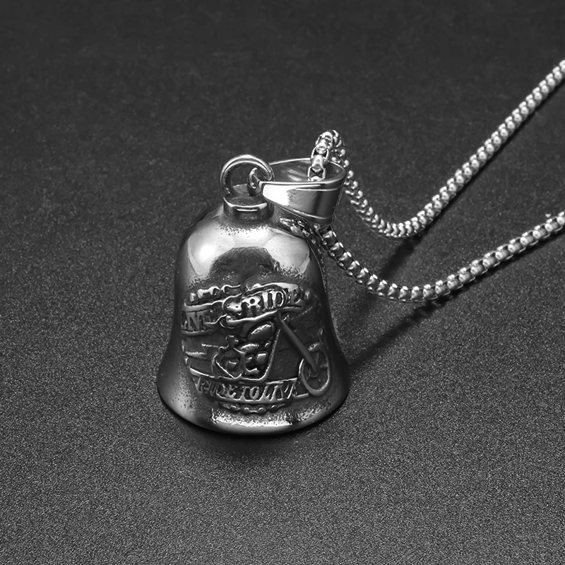 Collier pendentif cloche vintage pour homme, motif de motard, personnalité de la mode, cloche de vélo panoramique, accessoire cadeau